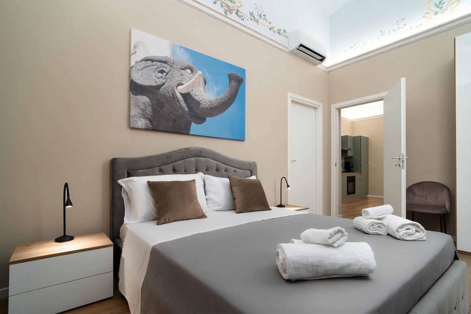 Archimedes Suites Катания Екстериор снимка
